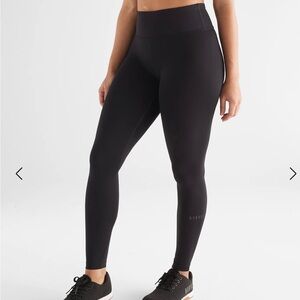 NOBULL Black Women’s High-Rise Sleek Tight “28